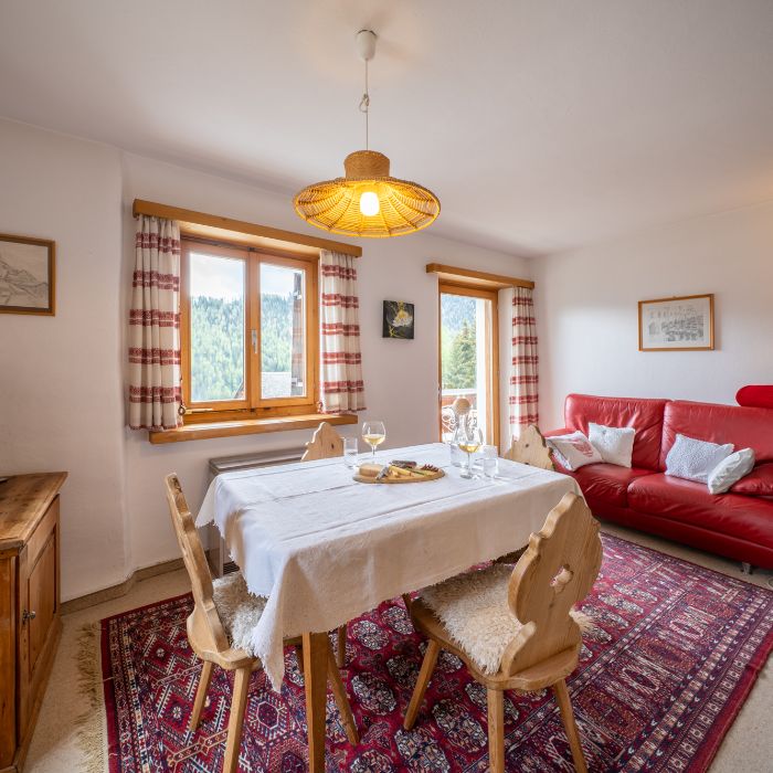 FEWOlution Ferienwohnung Chasa Rosa 1 Vna