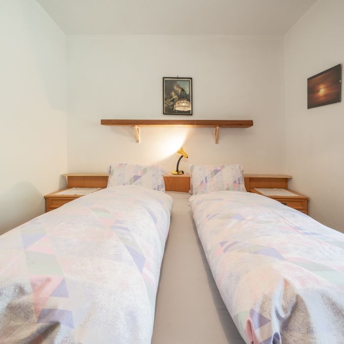 Ferienwohnung Chasa Rosa 2 - 2.5 Zi Whg Vna FEWOlution