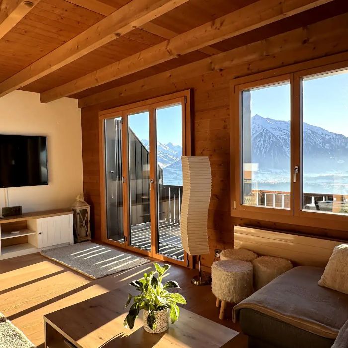 FEWOlution Ferienwohnung Chalet swisslakeview Tschingel ob Gunten