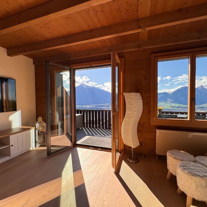 FEWOlution Ferienwohnung Chalet swisslakeview Tschingel ob Gunten