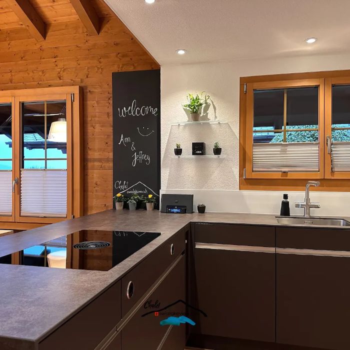 FEWOlution Ferienwohnung Chalet swisslakeview Tschingel ob Gunten