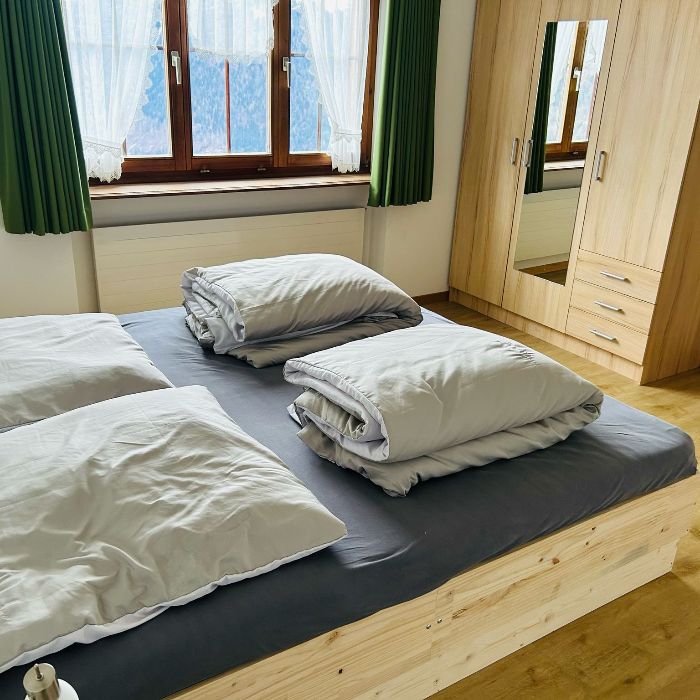 Ferienwohnung Flensa-Ferienwohnung Seewis Dorf FEWOlution