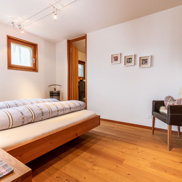 Ferienwohnung Chasa Arpiglia  Moderne 2.5 Zi Guarda FEWOlution