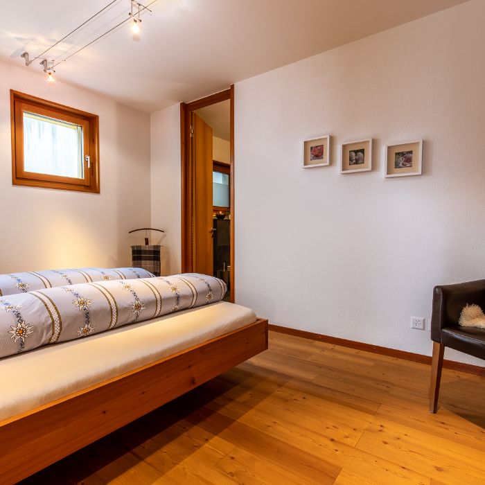 Ferienwohnung Chasa Arpiglia  Moderne 2.5 Zi Guarda FEWOlution