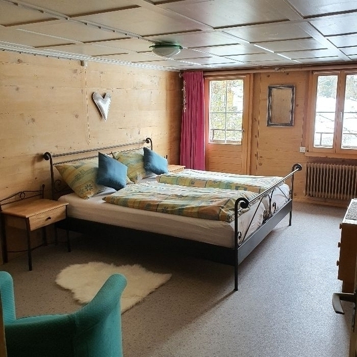 Ferienwohnung Burgbühler Guesthouse Lenk FEWOlution