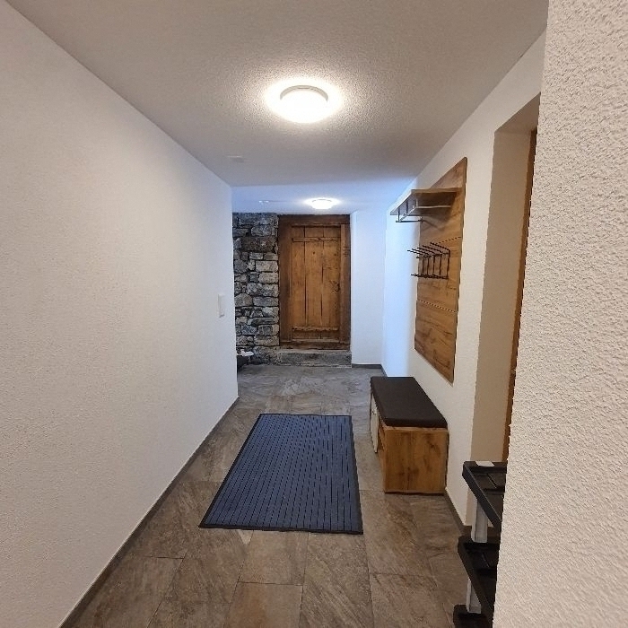 Ferienwohnung Burgbühler Guesthouse Lenk FEWOlution