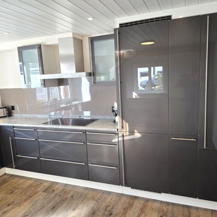 Ferienwohnung Chalet Holiday-Wohnung  Glück  Grächen FEWOlution