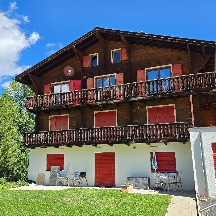 Ferienwohnung Chalet Holiday-Wohnung  Glück  Grächen FEWOlution