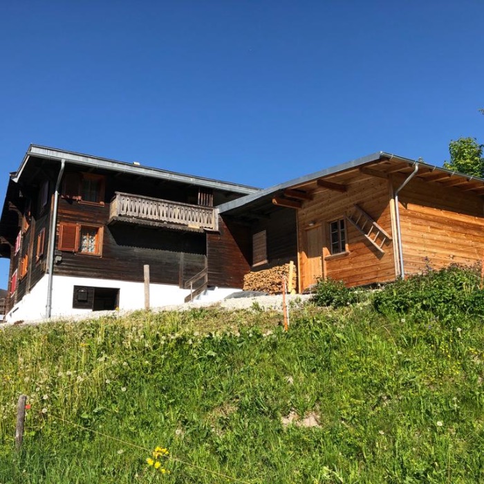 FEWOlution Ferienwohnung ‚Sagerhüs‘ in Obersaxen GR Obersaxen