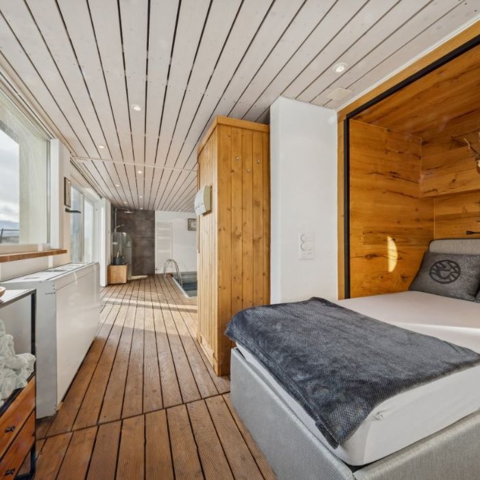 Ferienwohnung suite4you Riedt bei Erlen FEWOlution