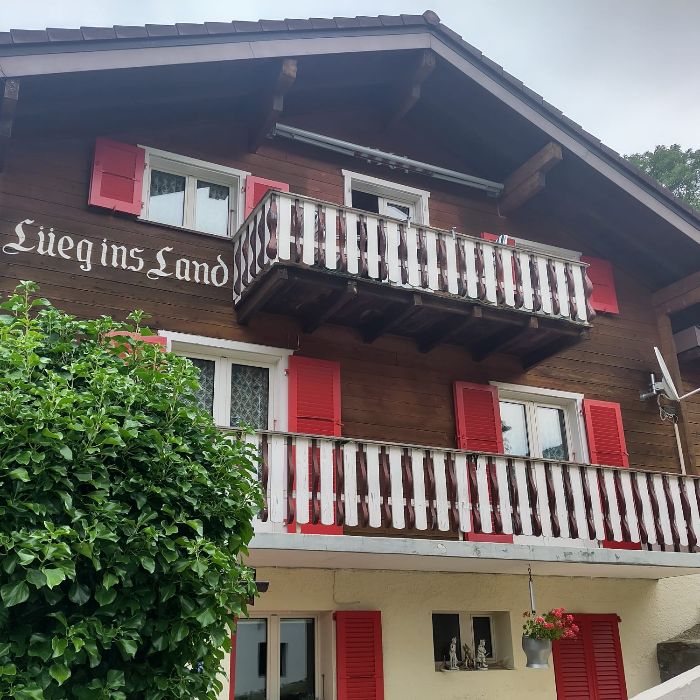 Ferienwohnung Lüeg ins Land Bürchen FEWOlution