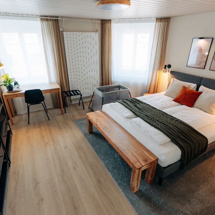 Ferienwohnung Grand Host Central Suite 2 Biel FEWOlution